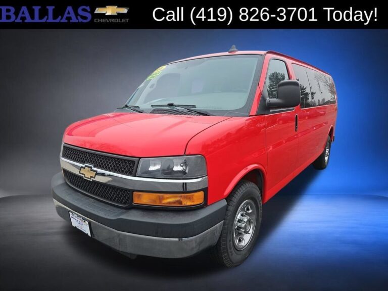 2016 Chevrolet Express Passenger 3500 LT Swanton OH - photo 1
