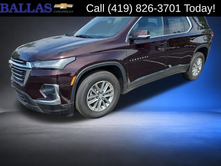 2023 Chevrolet Traverse LT Cloth Swanton OH - photo 1