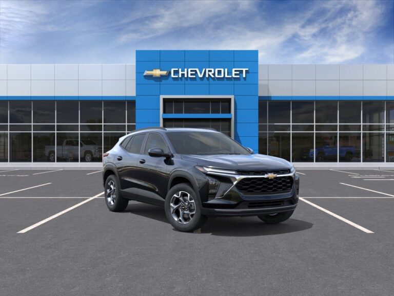 2026 Chevrolet Trax LT Swanton OH - photo 1